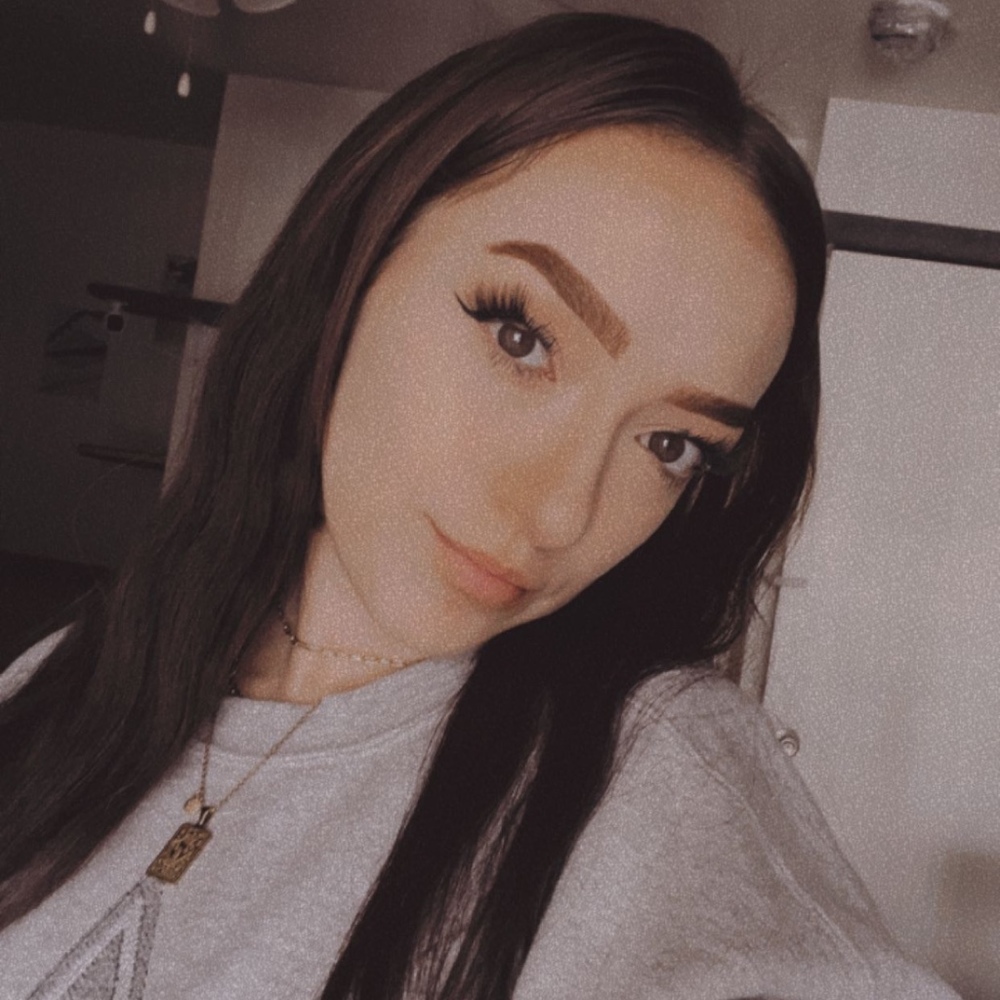 Meet your Posher, Ivoriee